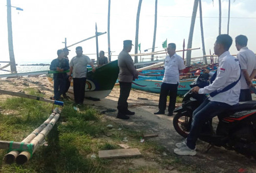 Perahu Jukung Dihantam Ombak, Satu Nelayan Pesisir Barat Hilang, Kabarnya tak Bisa Berenang  