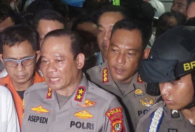 Kapolda Metro Sebut 29 Korban Kecelakaan KA di Bekasi Terevakuasi, Beberapa Masih Terjepit