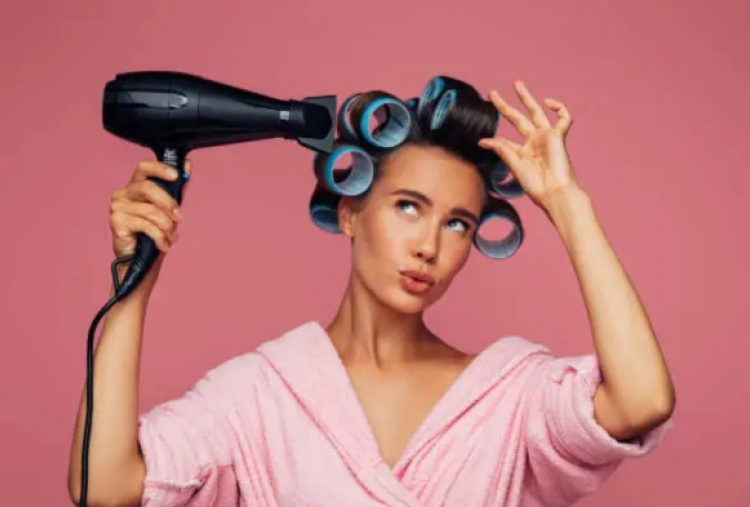 6 Cara Efektif Atasi Rambut Lepek Akibat Cuaca Panas dan Lembap
