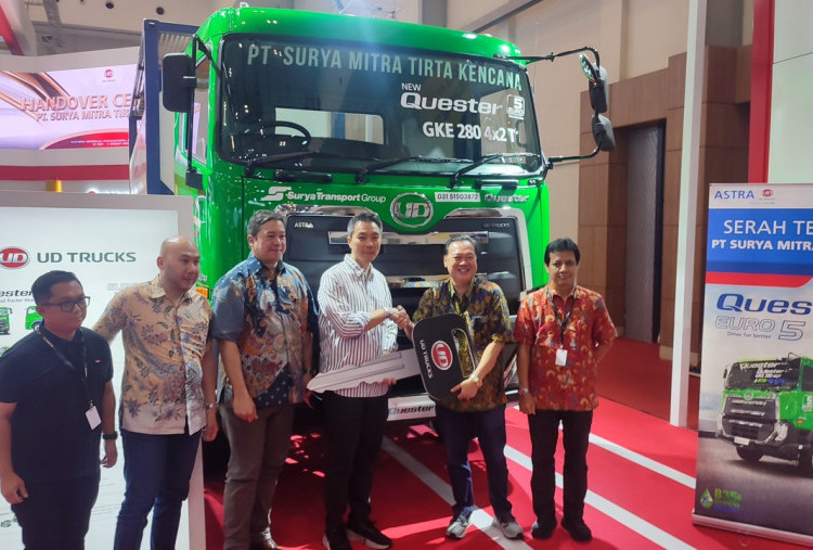 UD Trucks Gandeng PT Surya Mitra Tirta Kencana untuk Perkuat Transportasi Logistik Ramah Lingkungan