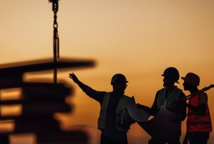 Simalakama UMP 2026: Buruh Ngotot Naik 6 Persen Lebih, Pemerintah Tak Kunjung Beri Kepastian