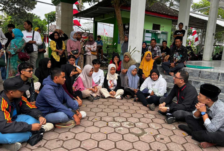 Deni Wicaksono Tetap Kawal Kasus Pungli SMAN 1 Kampak setelah Kepala Sekolah Dicopot 