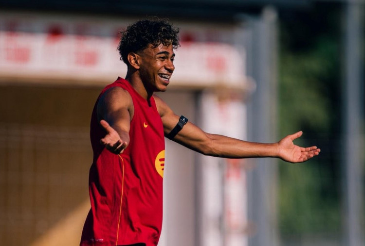 Barcelona Krisis Striker, Hansi Flick Coba Lamine Yamal Jadi False 9