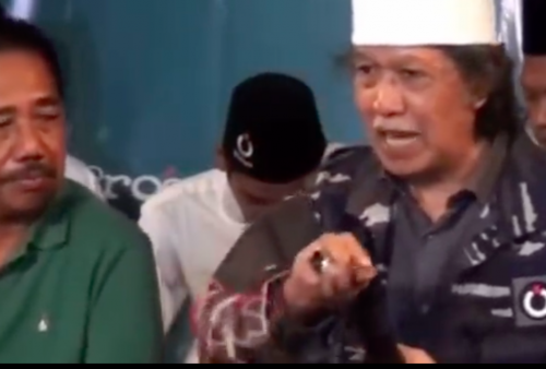 Jokowi Dianggap Mirip Fir'aun, Luhut Sebagai Haman, Cak Nun: Itu Saya Sedang 'Kesambet'