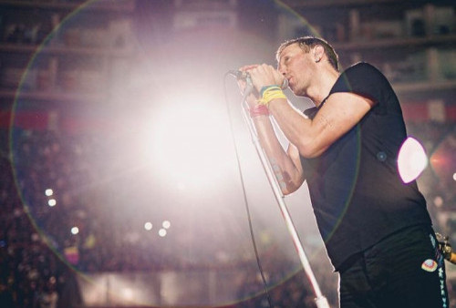 Gempar Konser di Jakarta, Ini Lirik Lagu Fix You - Coldplay: Stuck in Reverse