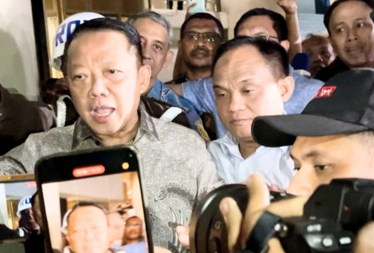 Hari Ini, Kejagung Bakal Periksa Eks Jampidsus Febrie Adriansyah sebagai Tersangka!