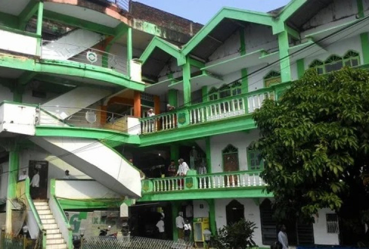 Ponpes Al-Khoziny, Warisan Satu Abad yang Jadi Saksi Duka Sidoarjo