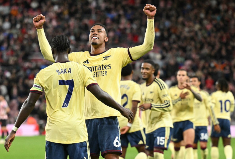 Rating Pemain Arsenal yang Tumbangkan Sunderland 2-0: Raya Solid, Guimaraes-Saka Bersinar