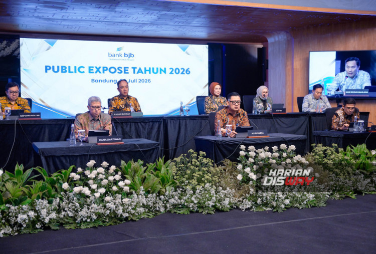 Melalui susunan direksi yang baru, bjb menegaskan komitmennya untuk terus menghadirkan layanan perbankan yang inovatif, memperkuat tata kelola perusahaan, serta menciptakan pertumbuhan bisnis yang berkelanjutan bagi nasabah dan seluruh pemangku kepentingan.