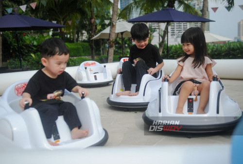 Tidak ketinggalan, Bounce Castle hadir sebagai magnet bagi anak-anak dengan struktur loncatan yang mengundang tawa dan keceriaan. Sementara itu, Bounce Ball memberikan tantangan bagi para pengunjung untuk menguji keseimbangan dan ketahanan mereka di atas bola besar yang bergerak dinamis.
