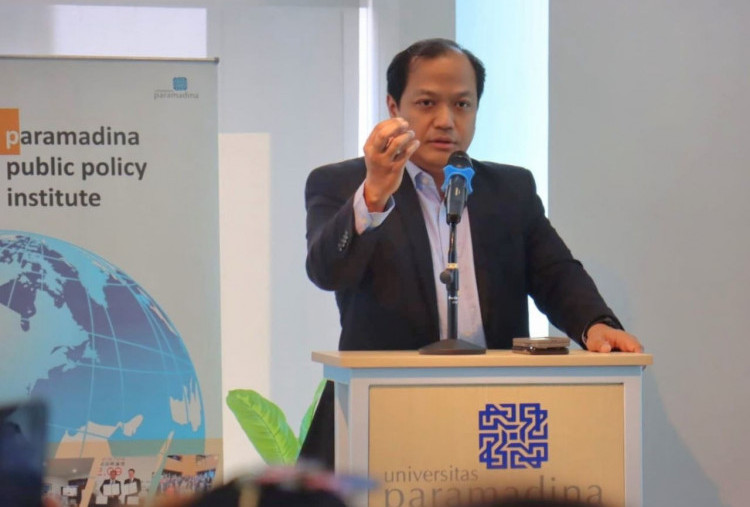 Cheng Yu Pilihan Direktur Paramadina Graduate School of Diplomacy Ahmad Khoirul Umam: Shi Ban Gong Bei