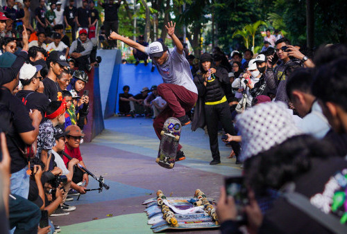 Skateboard World Day 2022: Konvoi Cosplay di Atas Papan Luncur 