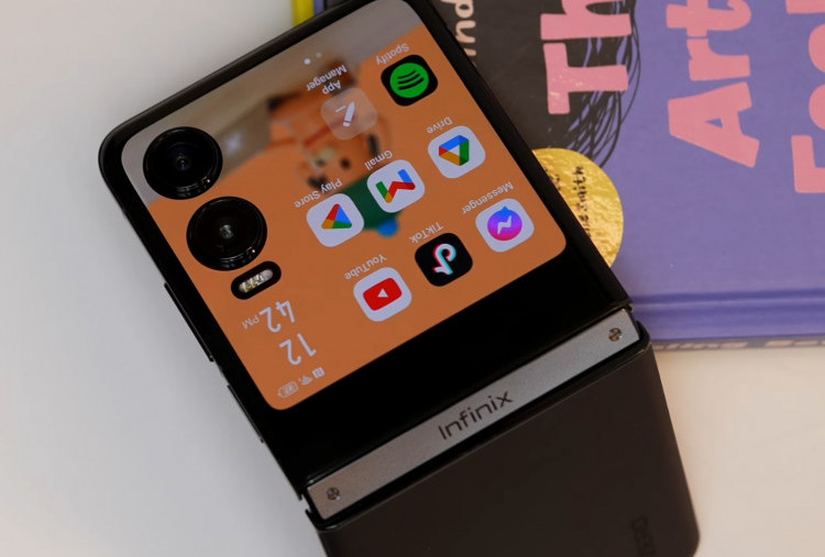 Review Infinix Zero Flip, Harga Terjangkau, Layar Eksternal Besar