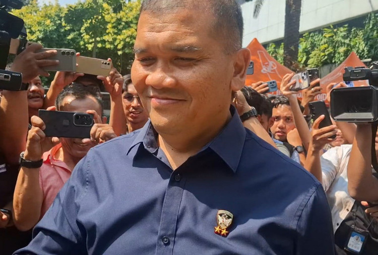 Ada Foto Jampidsus Febrie Adriansyah saat Polisi Geledah Rumah Mewah di Sentul, Benarkah?