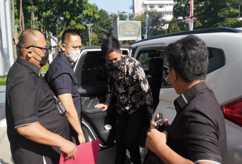Bareskrim Polri Limpahkan Doni Salmanan ke Lapas Kebonwaru Bandung