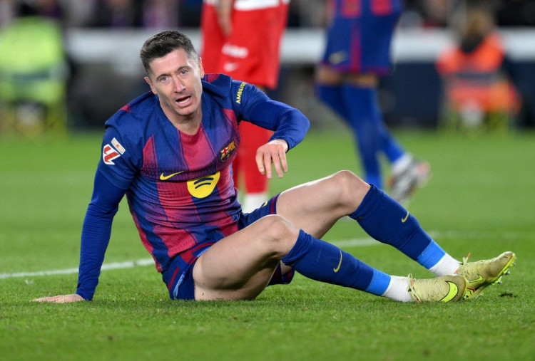 Posisi Lewandowski Mulai Tergeser di Barcelona, Flick Lebih Percaya Ferran?
