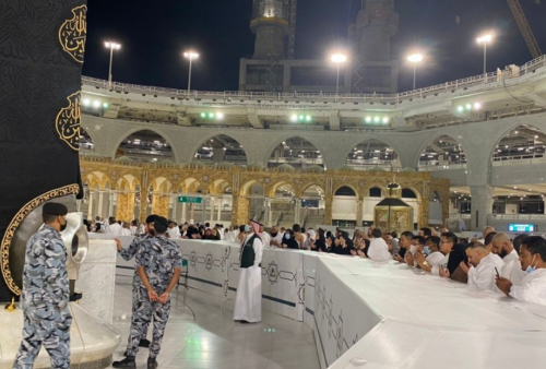 Askar Mekkah Jaga Ketat Kabah dan Hajar Aswad