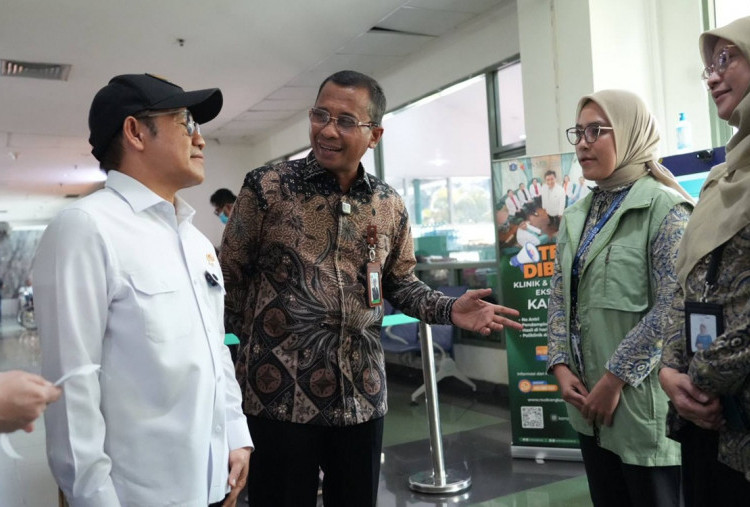 Pastikan Sesuai Ketentuan, Menko PM Cek Pelayanan JKN di RSUD Cengkareng