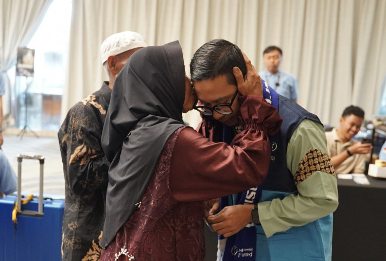 Kisah Kang Asep Diberangkatkan Umrah Oleh PT IIM, Apresiasi usai 15 Tahun Jadi Caregiver