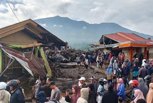 Banjir Lahar Dingin Gunung Marapi Berimbas ke 3 Wilayah di Sumatera Barat