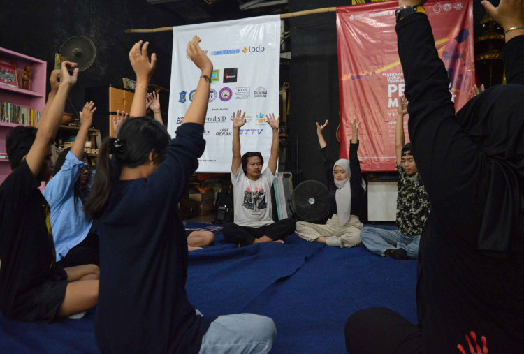 Mengakar untuk Tumbuh, Mbangunredjo Art Festival Suguhkan Teater di Jalanan Kampung