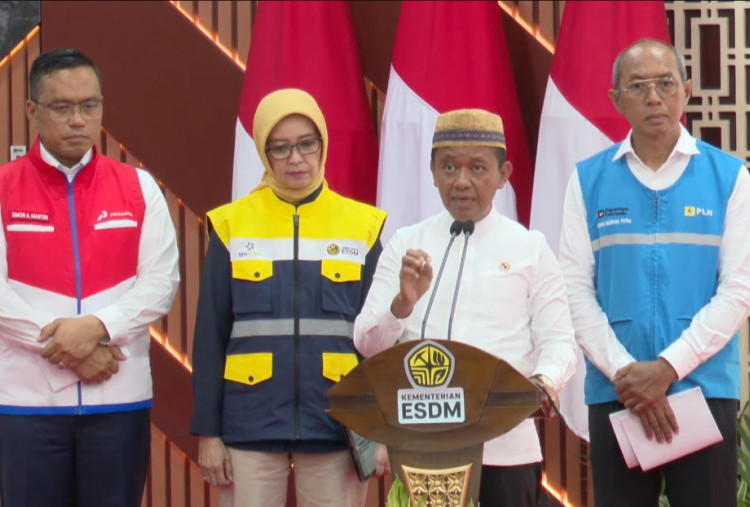 Bahlil Ungkap Kendala Listrik di Empat Kabupaten Aceh Belum Pulih Sepenuhnya