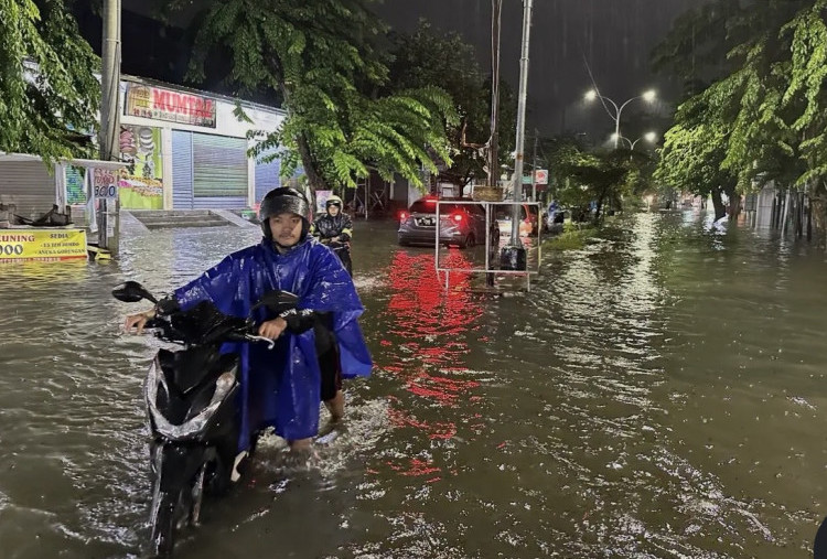 Cuaca Ekstrem Masih Mengintai, di Awal Tahun 2026 Warga Diminta Siaga Banjir