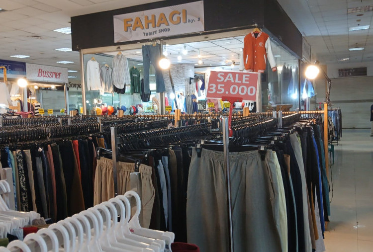 Pelarangan Thrifting Picu Krisis: Konsumen Tetap Ramai, Pedagang Kecil Gulung Tikar