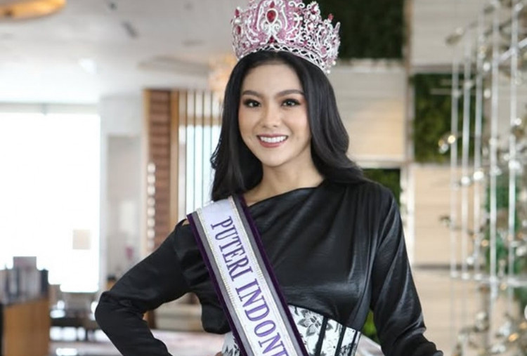 Profil Firsta Yufi Amarta Putri, Pemenang Puteri Indonesia 2025 dari Jawa Timur