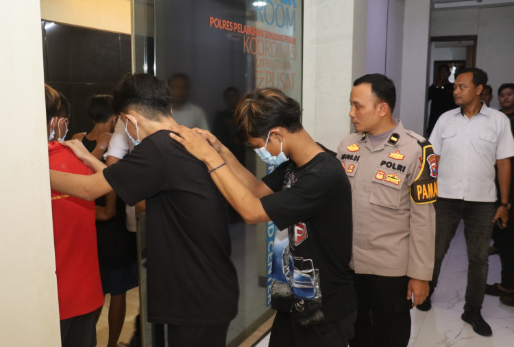 Aksi Gangster Begal Motor di Bulak, Lima Anak Positif Narkoba