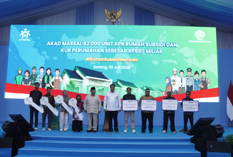 62.710 Guru hingga Pengemudi Ojol Ikuti Akad Massal KPR FLPP, Prabowo: Semua Warga Berhak Punya Rumah Layak