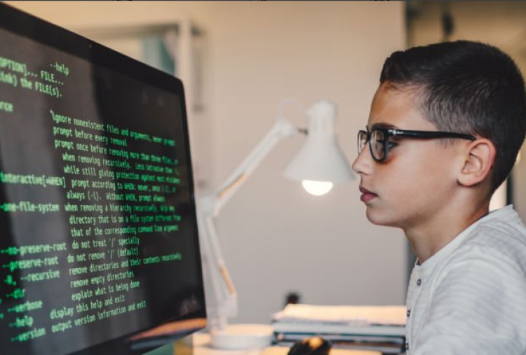 Coding untuk Anak Usia Dini, Aktivitas Fisik dan Mainan Digital yang Seru