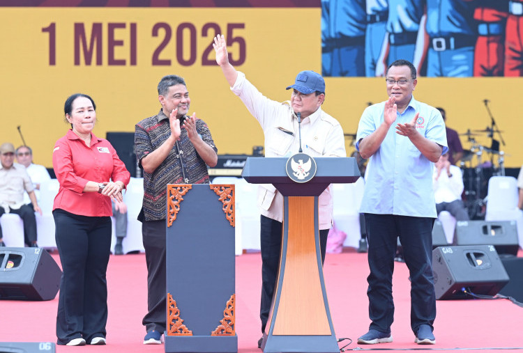 Di Hadapan Buruh, Prabowo Janji Jadikan Marsinah Pahlawan Nasional!