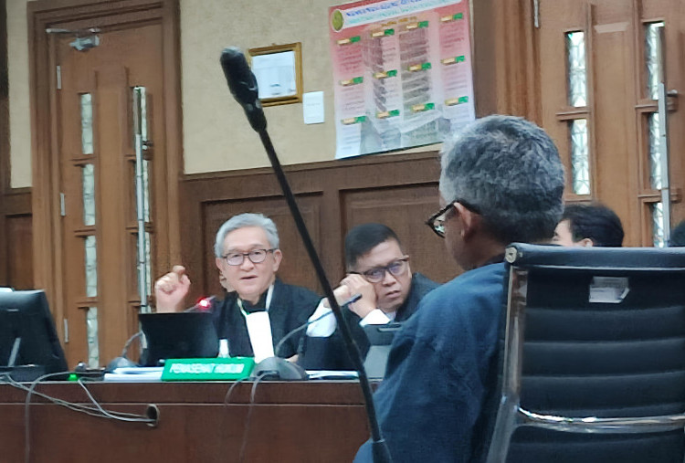 Tim Kuasa Hukum Hasto Protes Jaksa Hadirkan Saksi Penyelidik KPK Arif Budi Raharjo