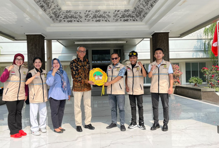 Menjelajah Lautan Teduh (1): Patriot Merah Putih dengan Misi Diplomasi