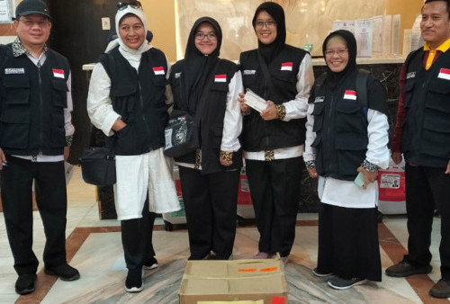Antisipasi Masalah Kesehatan, Kemenkes Beri Bantuan 62.3 Ton Obat-Obatan untuk Jamaah Haji Indonesia
