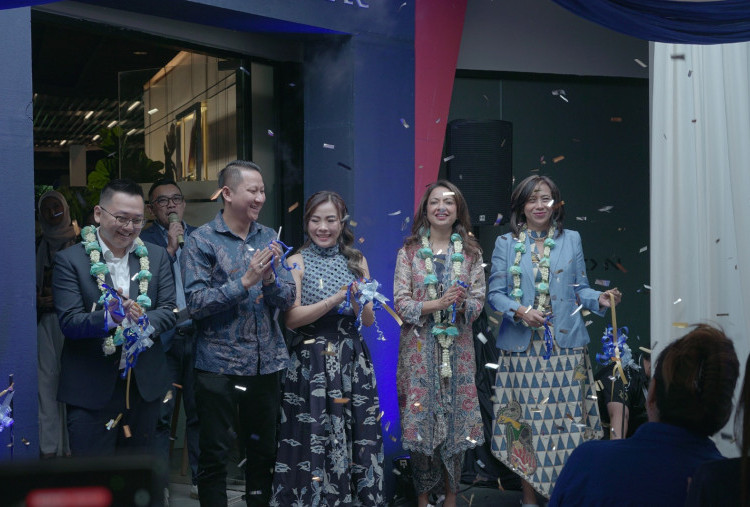 AXA Buka Kantor Baru di Surabaya, Targetkan Lebih Banyak Keluarga Terlindungi