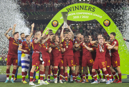 Juara Liga Konferensi Eropa: Dahaga Panjang AS Roma Akhirnya Sirna 