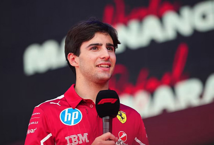 Masa Depan Ferrari Bergetar! Rafael Camara Debut Kemudikan Jet Darat SF-25 di Hungaroring