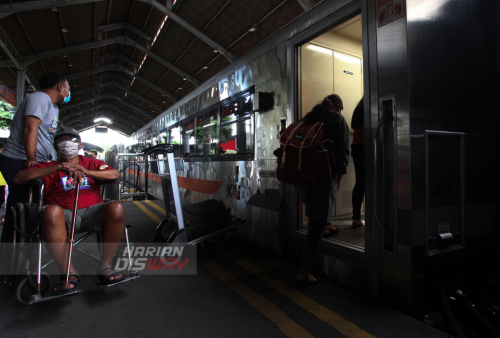 Jelang Lebaran Pemudik di Stasiun Gubeng Menurun 