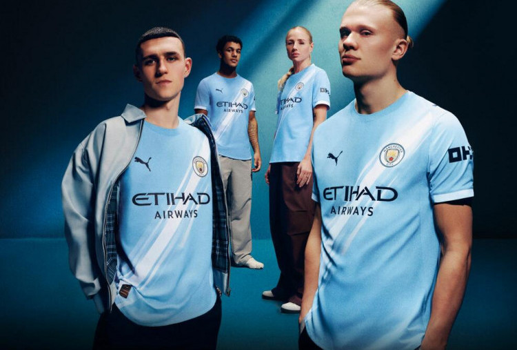 Menengok Jersey Baru Manchester City 2025-26, Nostalgia 70-an Bertemu Teknologi Masa Depan
