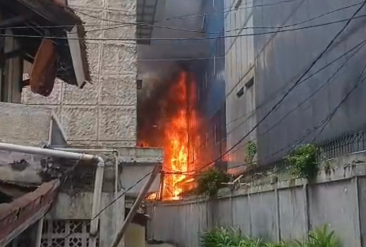 Kebakaran di Gedung Pemdes Kemendagri, Api Diduga Berasal dari Area Klinik