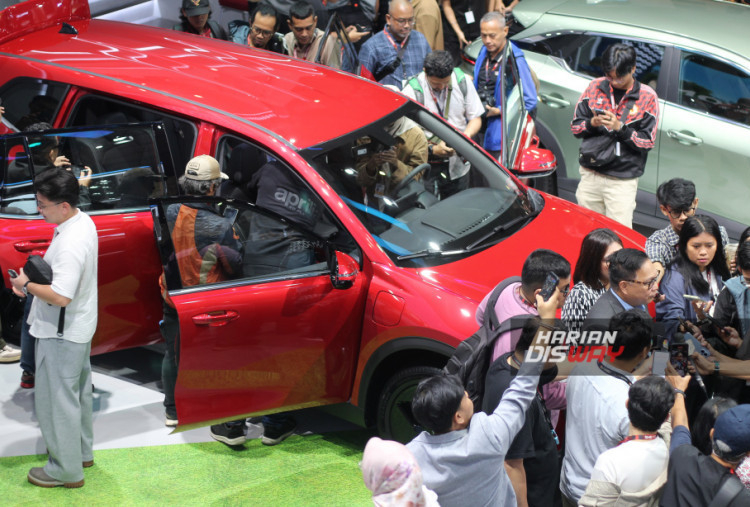 VinFast Limo Green Meluncur di IIMS 2026, MPV Listrik 7 Penumpang Mulai Rp299 Juta