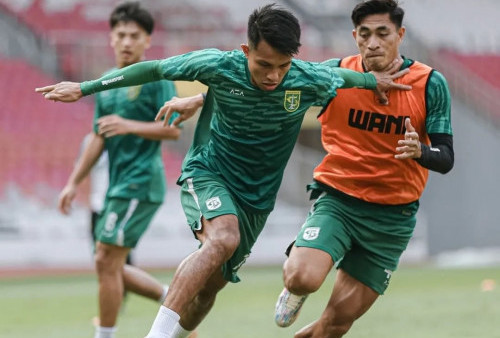 Badai Cedera Persebaya, Aji Santoso Rotasi Pemain