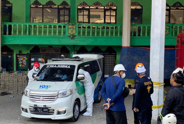 Korban Runtuhnya Musala Al-Khoziny Bertambah Jadi 9 Orang, Tinggal 1 Lantai yang Belum Terbuka