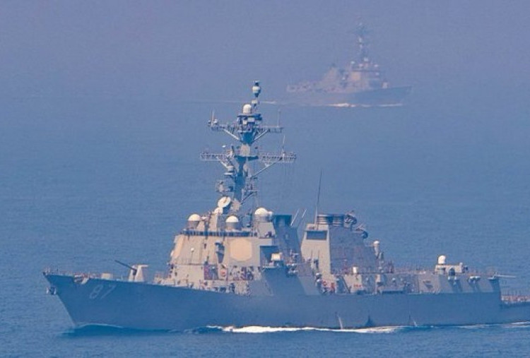 Gencatan Senjata Diterobos, AS dan Iran Terlibat Kontak Senjata di Selat Hormuz