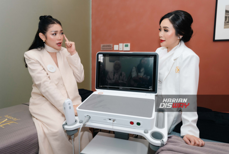 “Dulu saya harus ke beberapa tempat untuk perawatan, sekarang semuanya bisa saya temukan di satu tempat,” ungkap Jessica Iskandar, selebritas yang turut mencoba layanan Natasha Luxe. Klinik ini menjadi simbol self-love modern—perpaduan antara inovasi, keahlian, dan perhatian penuh bagi siapa pun yang ingin tampil lebih percaya diri.