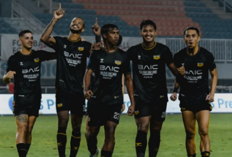 Dewa United vs Persija Jakarta 2-1: Brace Penalti Alex Martins Bawa Tangsel Warriors Geser Persija dan Persebaya