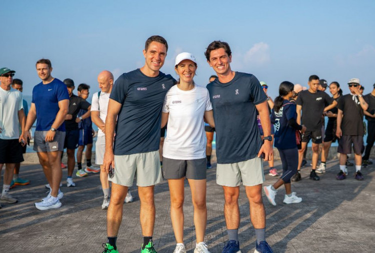 Ekspedisi Run for Rivers dari Bali ke Jakarta, Sungai Watch Singgah di Surabaya Ajak Tekan Sampah Plastik