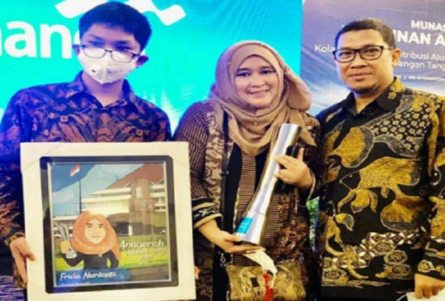 Lulusan IPB Jadi Fashion Designer, Usung Motif Batik Kota Bogor